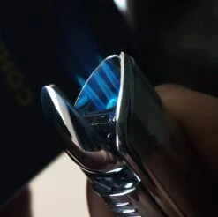 Cohiba® Sigarenaansteker - Sigarenboor - Sigaren - Sigaar - Cohiba Aansteker - Sigarenboor - Sigaren Accessoires - Sigarenknipper - Sigaar Aansteker - Cohiba - Incl. Luxe Geschenkdoos - Rood 34 Cohiba® Sigarenaansteker - Sigarenboor - Sigaren - Sigaar - Cohiba Aansteker - Sigarenboor - Sigaren Accessoires - Sigarenknipper - Sigaar Aansteker - Cohiba - Incl. Luxe Geschenkdoos - Rood -Merkloos Winkel 1200x1197 4