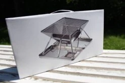 United Entertainment - Opvouwbare Houtskoolbarbecue - RVS - Met Koffer En Draagtas 17 United Entertainment - Opvouwbare Houtskoolbarbecue - RVS - Met Koffer En Draagtas -Merkloos Winkel 1200x800 35