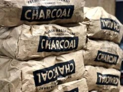 Smokin’ Flavours Gamhar Restaurant Houtskool 10 KG (Zuid Afrika) 8 Smokin’ Flavours Gamhar Restaurant Houtskool 10 KG (Zuid Afrika) -Merkloos Winkel 1200x900 5