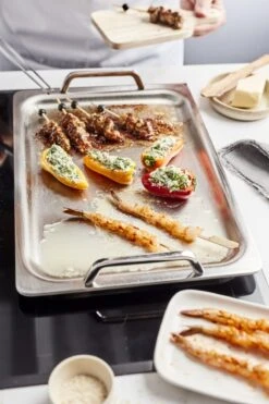 Demeyere Specialties 5 Teppanyaki - Plancha - Bakplaat - 39cm X 27cm 14 Demeyere Specialties 5 Teppanyaki - Plancha - Bakplaat - 39cm X 27cm -Merkloos Winkel 799x1200 3