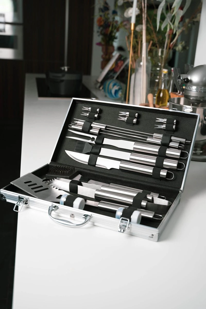 Sens Design BBQ Accesoires - 18 Delig - BBQ Gereedschapset Koffer 7 Sens Design BBQ Accesoires - 18 Delig - BBQ Gereedschapset Koffer - Afbeelding 5